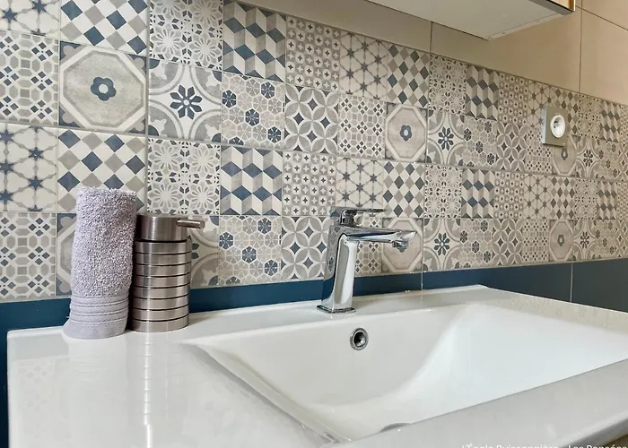 Apartment L'ecole Buissonniere *