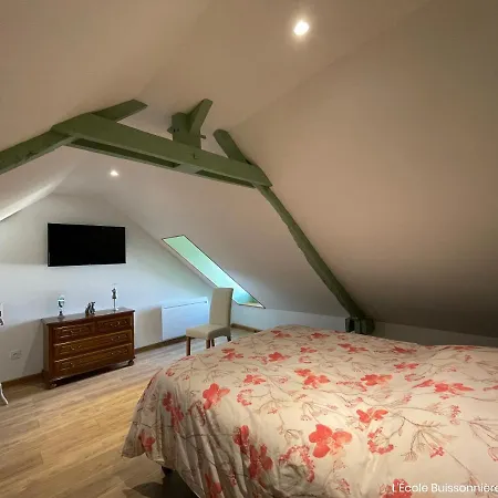 L'ecole Buissonniere شقة